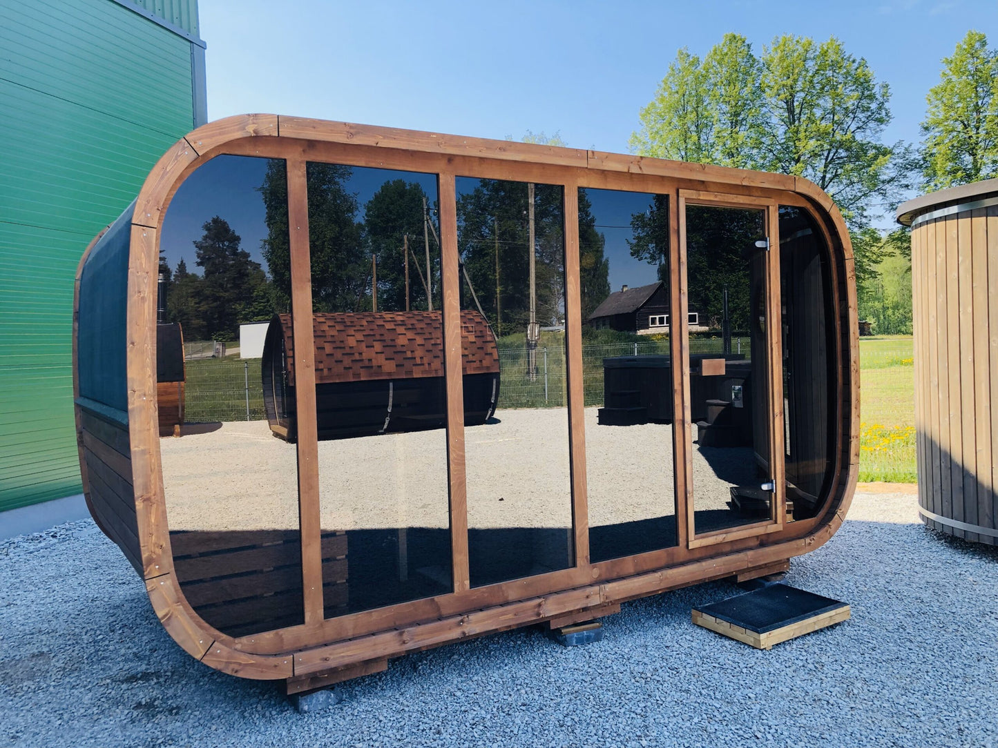 Sauna zewnętrzna Klaar dla 4-6 osób / Tylko ogrzewanie elektryczne / Wysokiej Jakości Świerk Nordycki ( Sosnowe Drewno Termiczne) | Wellness | Relaks | SPA | Nordycki Styl