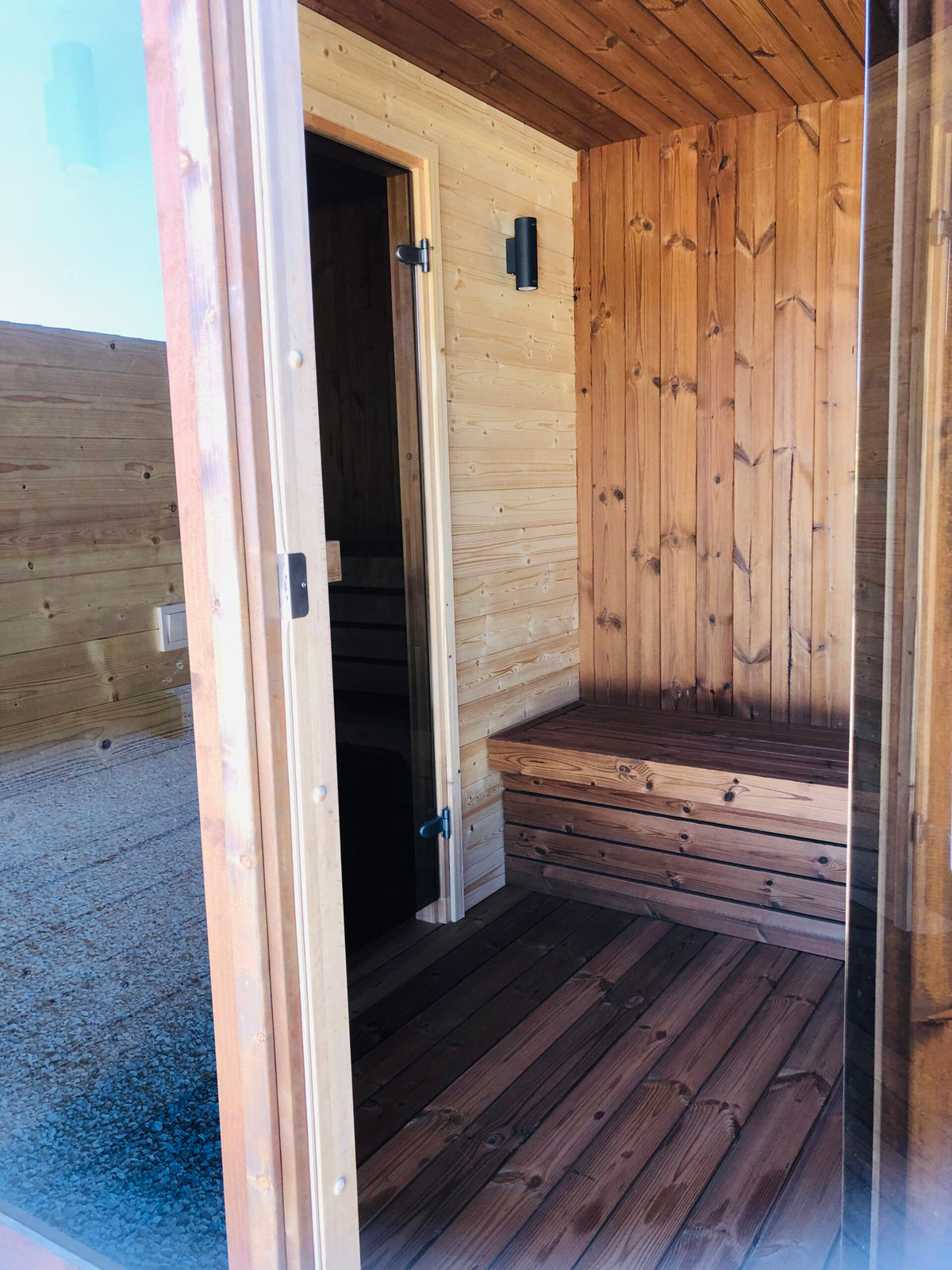 Sauna zewnętrzna Klaar dla 4-6 osób / Tylko ogrzewanie elektryczne / Wysokiej Jakości Świerk Nordycki ( Sosnowe Drewno Termiczne) | Wellness | Relaks | SPA | Nordycki Styl